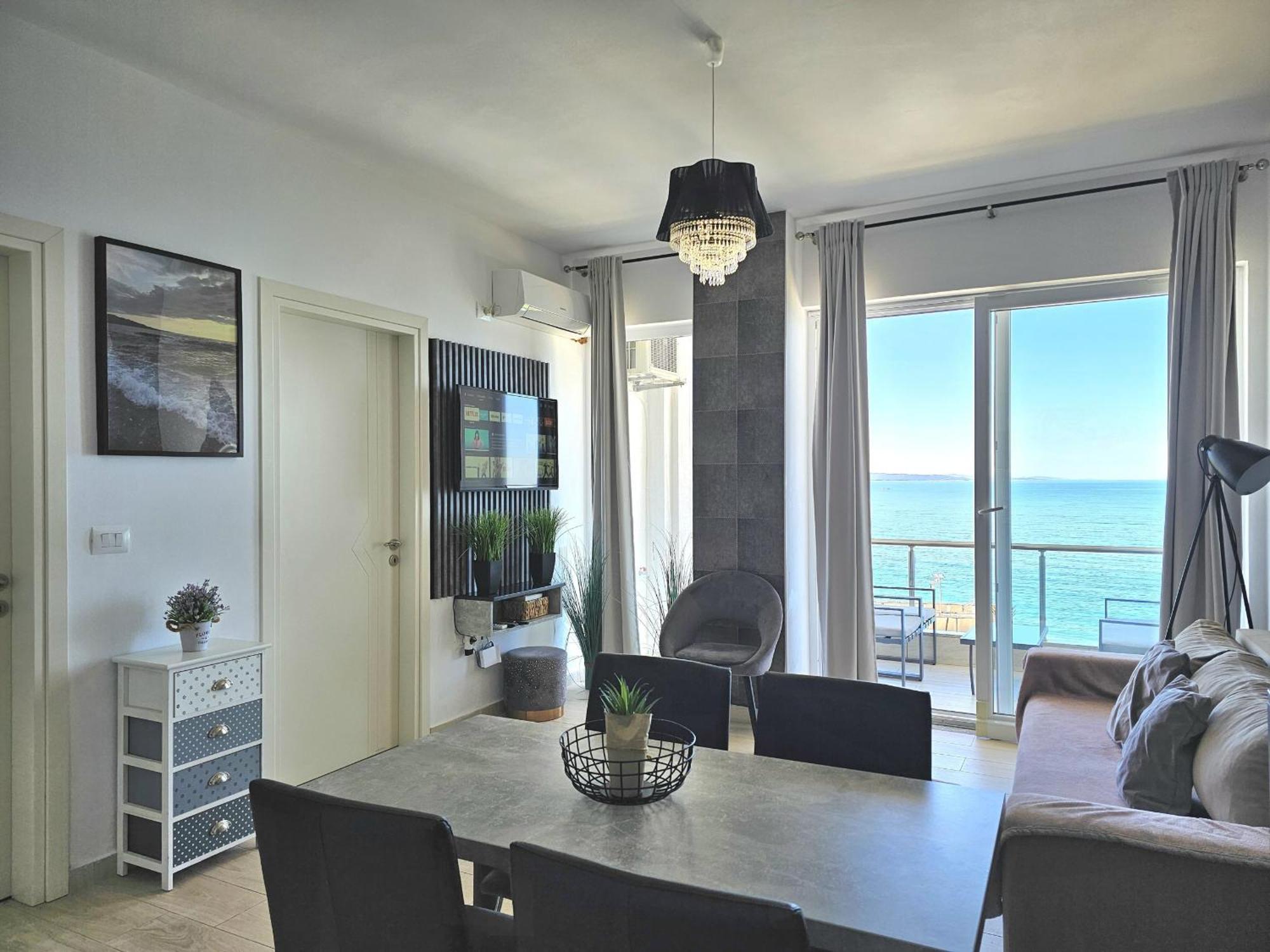 Luxury Apartamento Sarandë